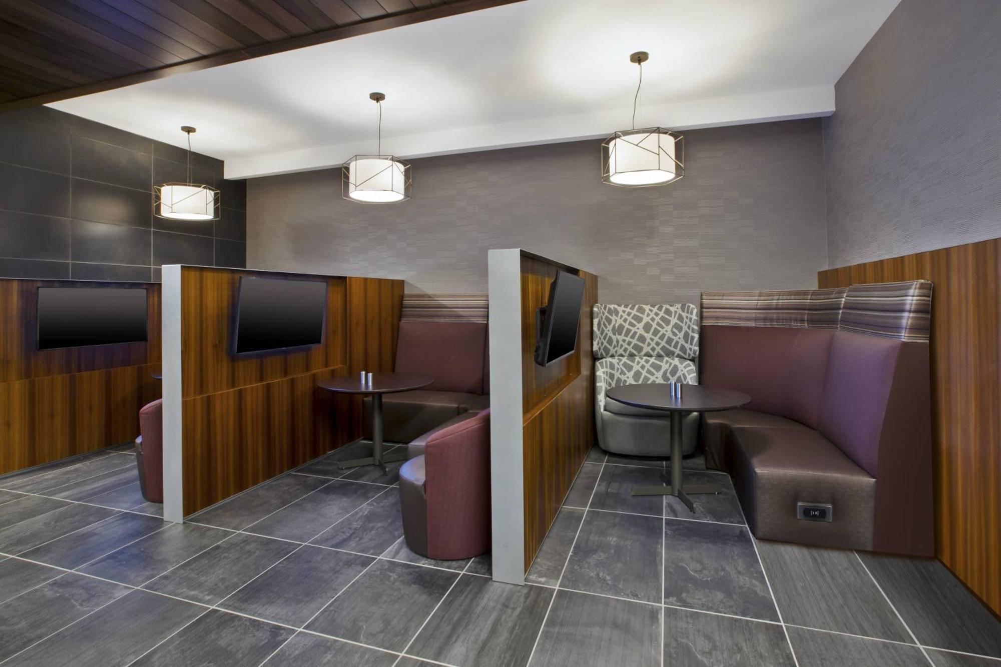 Hotel Courtyard By Marriott St. Joseph-Benton Harbor Exterior foto
