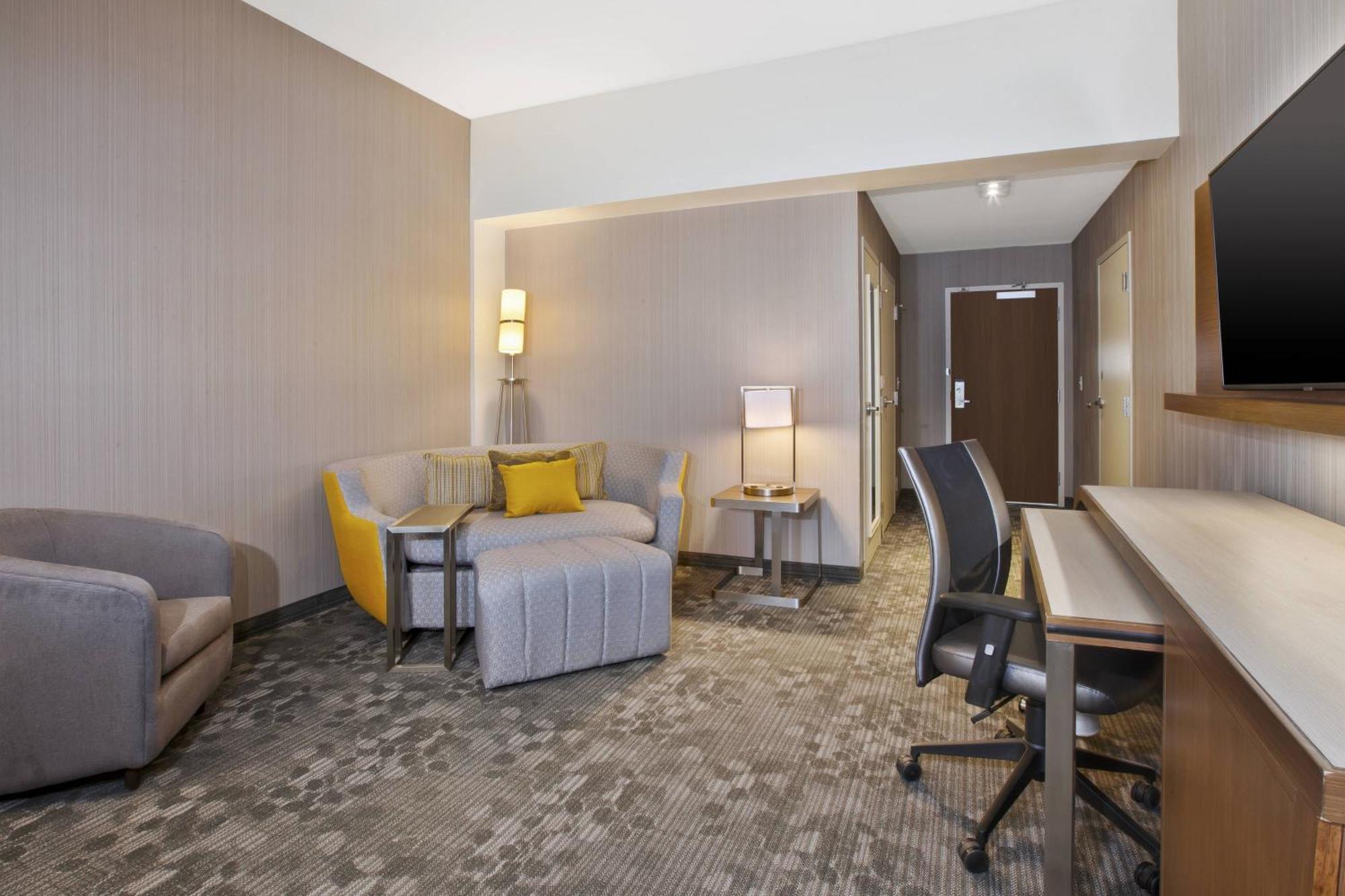 Hotel Courtyard By Marriott St. Joseph-Benton Harbor Exterior foto